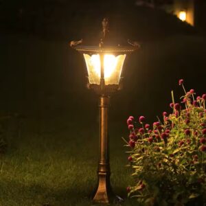 Classical Garden Post Light