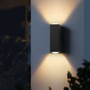 Outdoor Wall Lamp